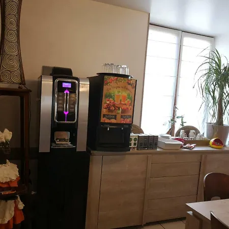 Hotel Le Saint Mary *