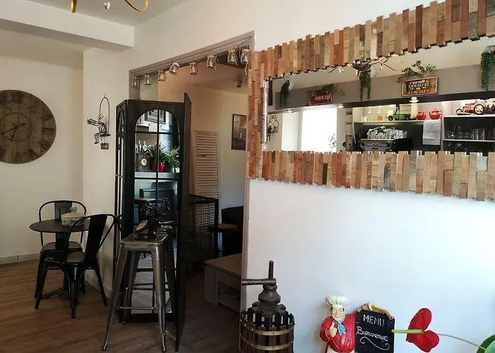 Le Saint Mary فندق مورياك